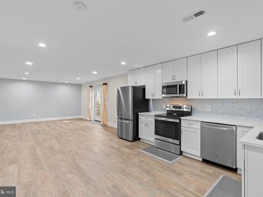 25549 BYRNES CROSSING *BASEMENT* DRIVE, CHANTILLY, VA 20152