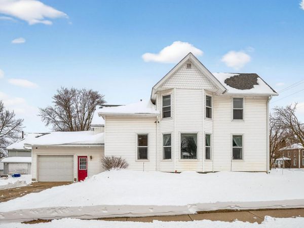 430 S Elm Avenue , Owatonna, MN 55060