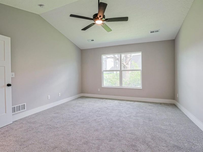 5017 Waterford Lane, Middletown, OH 45042 Photo 21