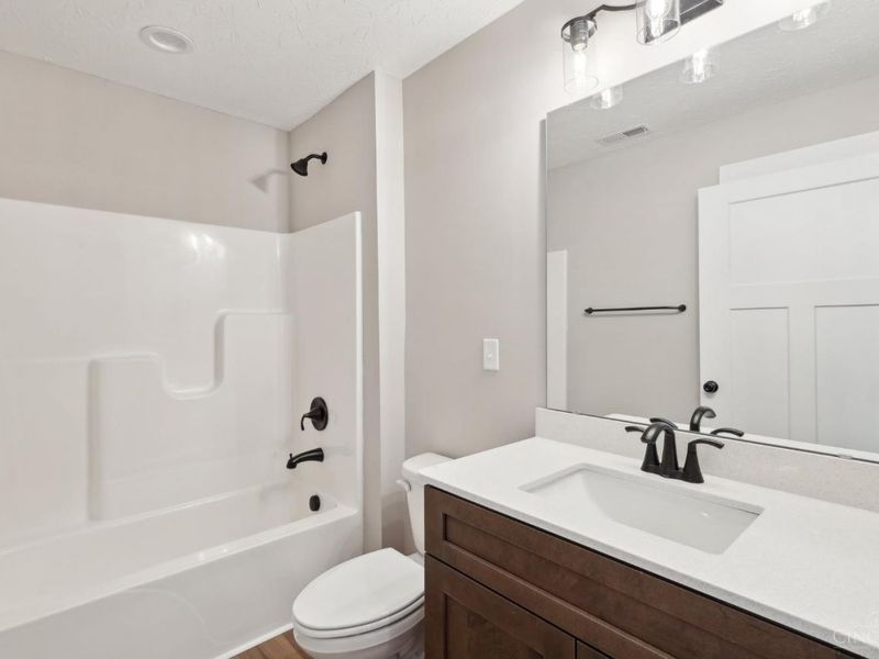 5017 Waterford Lane, Middletown, OH 45042 Photo 29