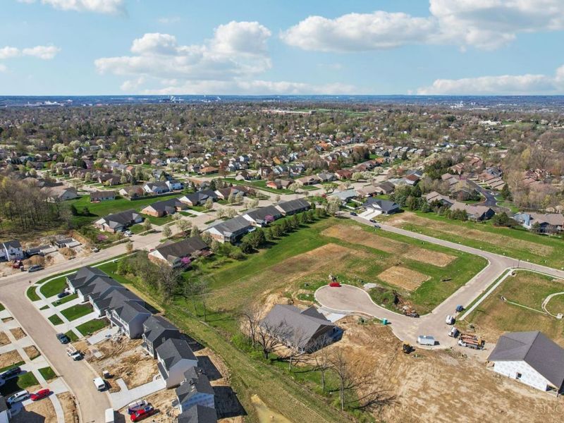 5017 Waterford Lane, Middletown, OH 45042 Photo 38