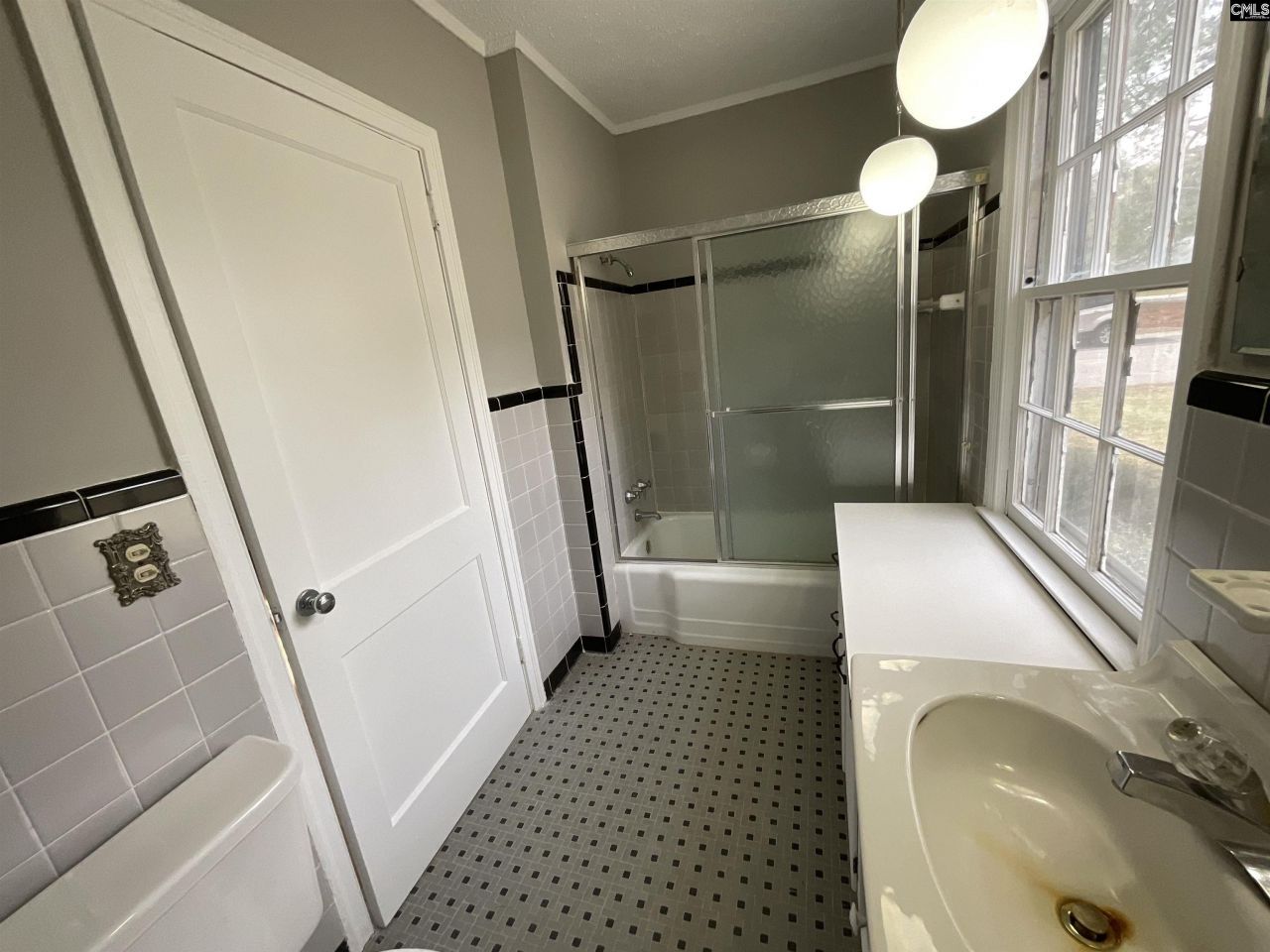 4229 Faust Street Photo 18