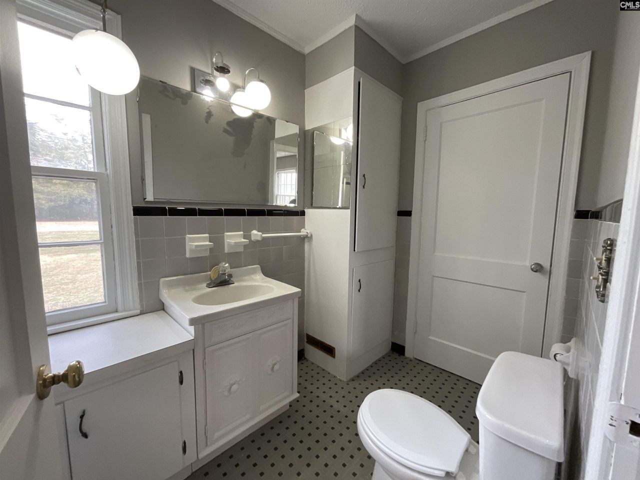 4229 Faust Street Photo 20