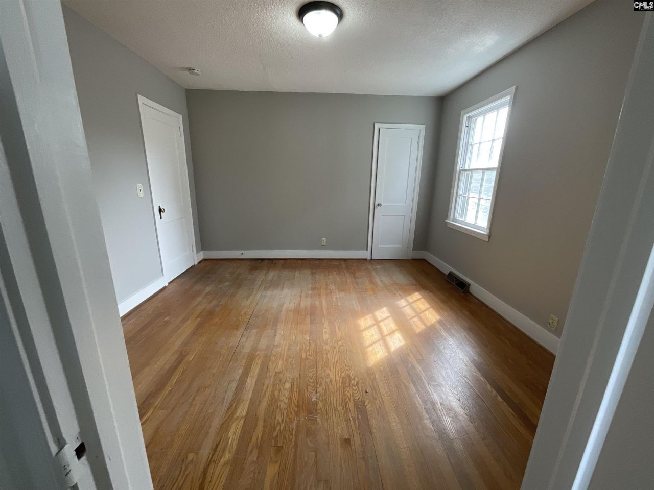 4229 Faust Street Photo 22