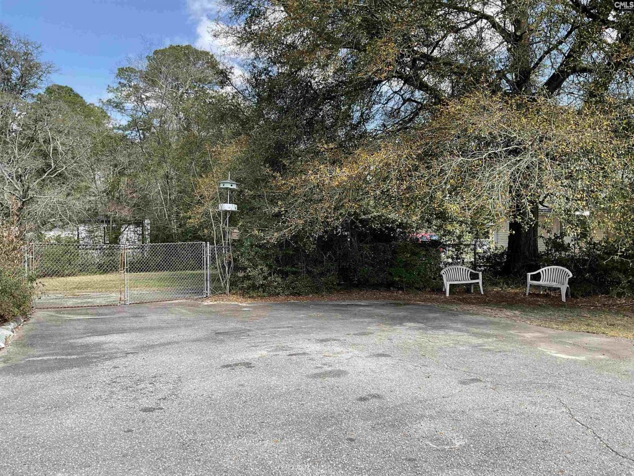 4229 Faust Street Photo 37