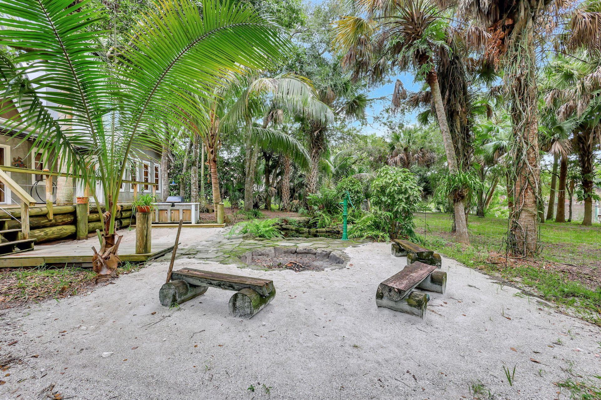 1055 SW Blue Water Way, Stuart, FL 34997 Photo