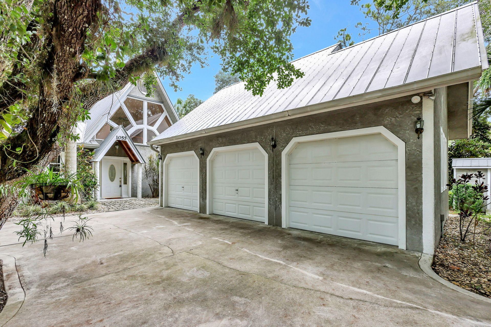 1055 SW Blue Water Way, Stuart, FL 34997 Photo
