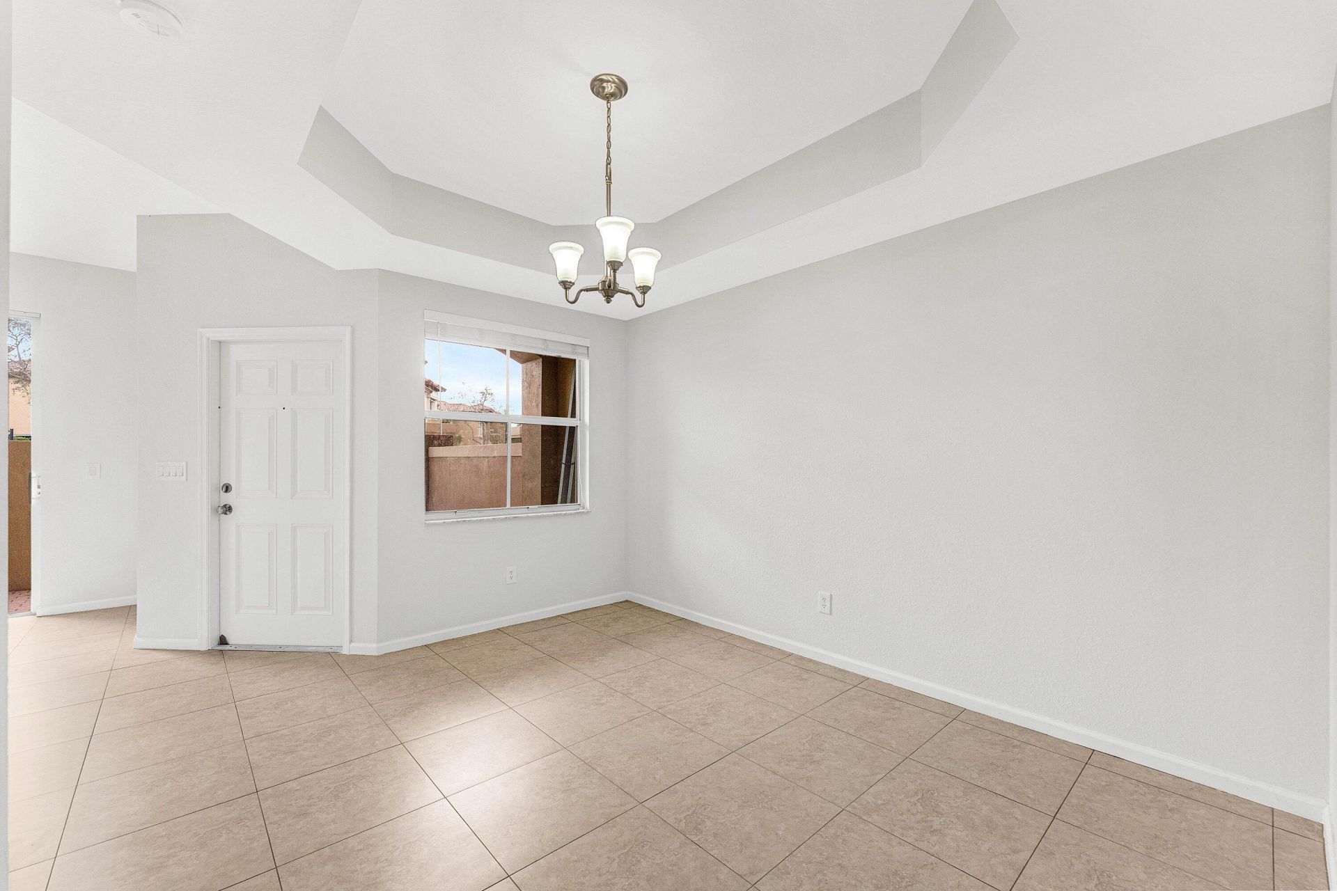 6515 Diamond Springs Terrace, Unit 2404, West Palm Beach, FL 33411 Photo