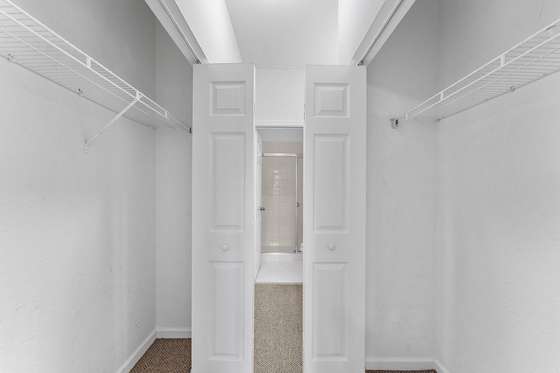 6515 Diamond Springs Terrace, Unit 2404, West Palm Beach, FL 33411 Photo