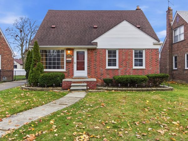 2655 Willow Street, Dearborn, MI 48124