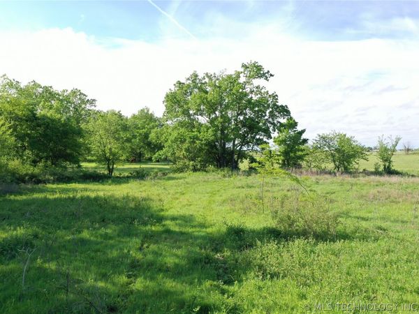 7500 Twin Hills Road , Okmulgee, OK 74447