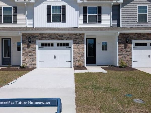 97 Commons View Drive, Hampstead, NC 28443