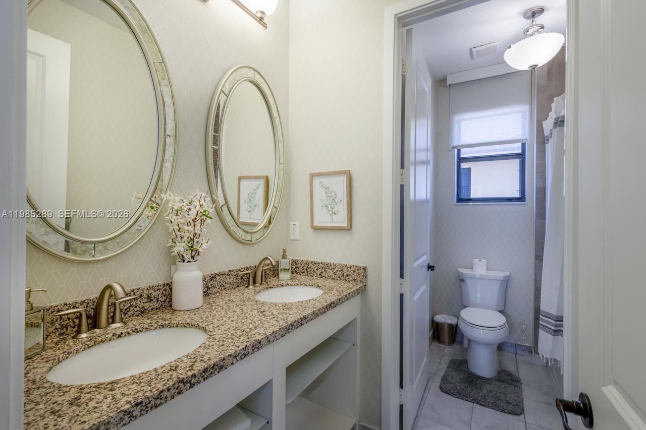 9602 W 35th Ln , Hialeah, FL 33018 Photo