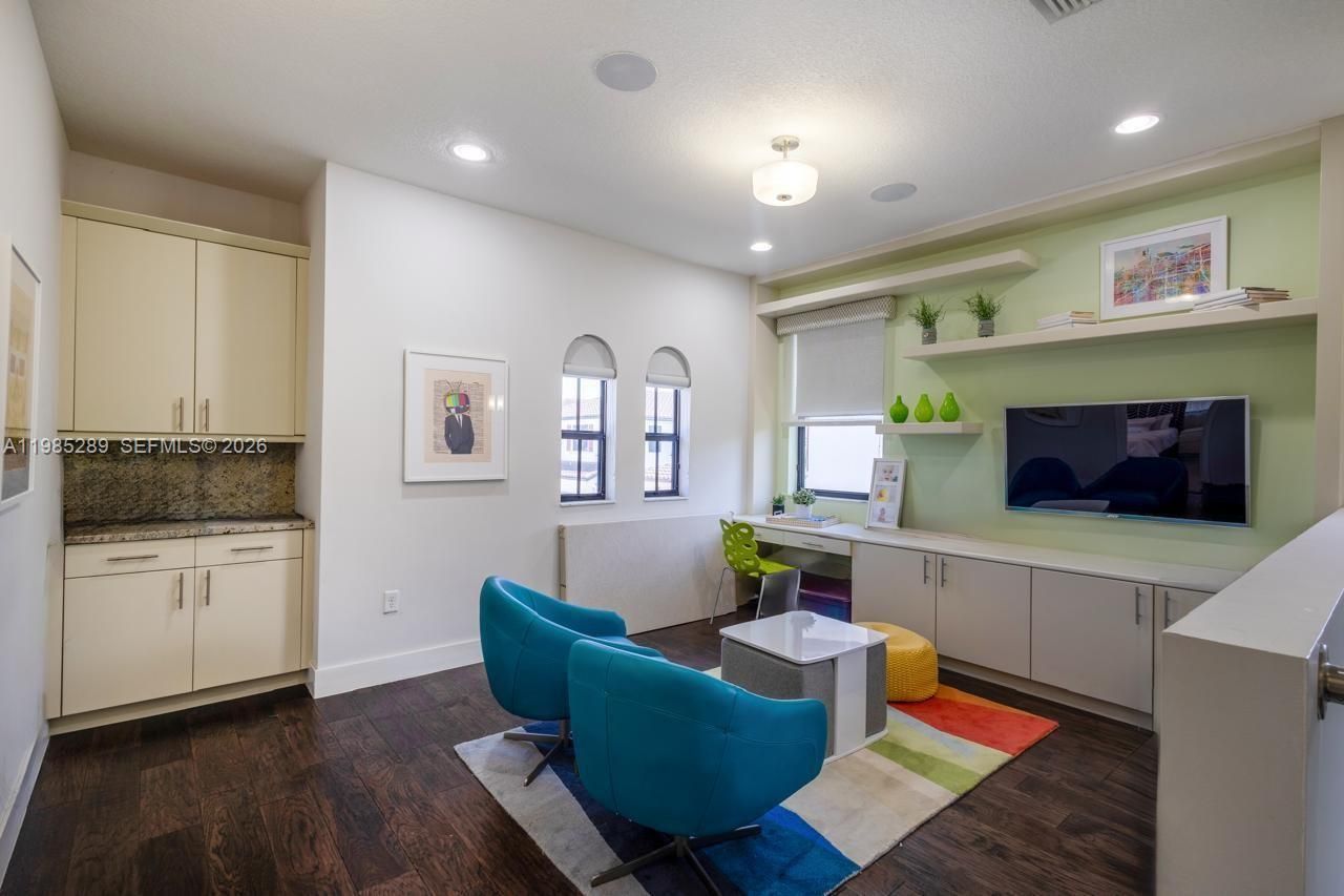 9602 W 35th Ln , Hialeah, FL 33018 Photo