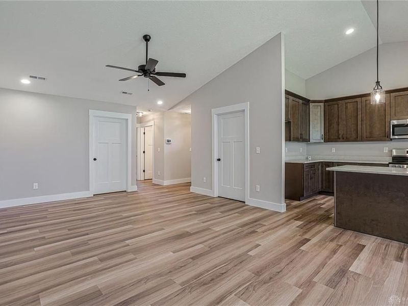 5017 Waterford Lane, Middletown, OH 45042 Photo 15