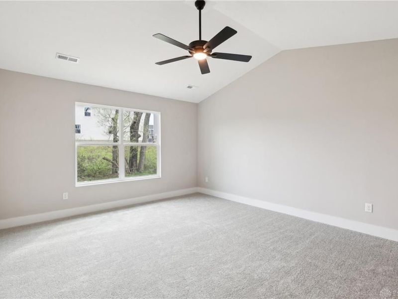 5017 Waterford Lane, Middletown, OH 45042 Photo 18