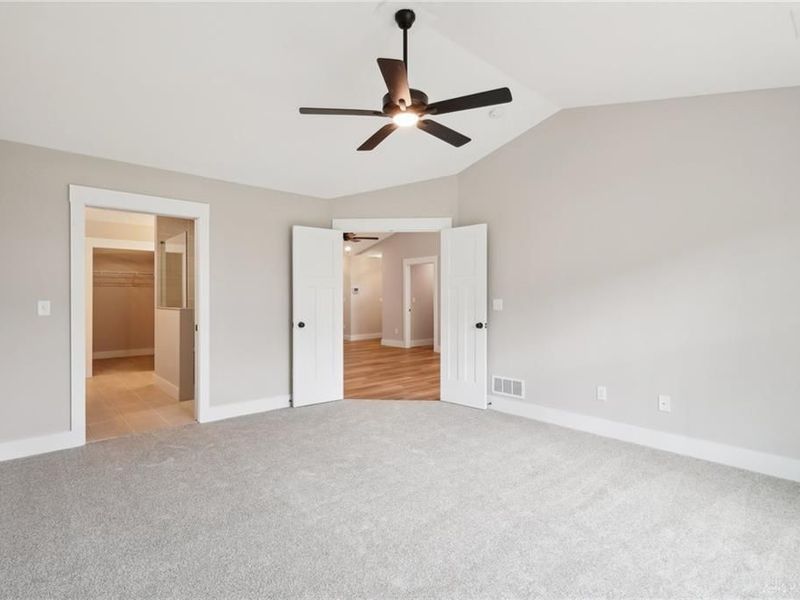 5017 Waterford Lane, Middletown, OH 45042 Photo 19