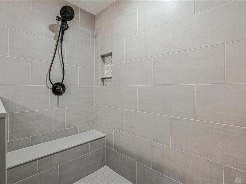 5017 Waterford Lane, Middletown, OH 45042 Photo 20
