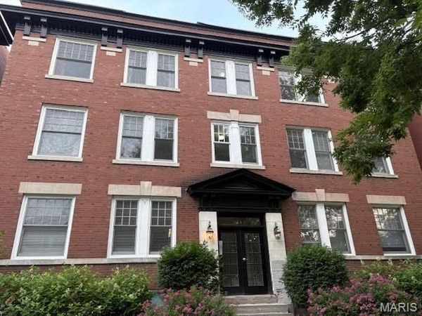 6114 Washington Boulevard, Unit 302, St Louis, MO 63112