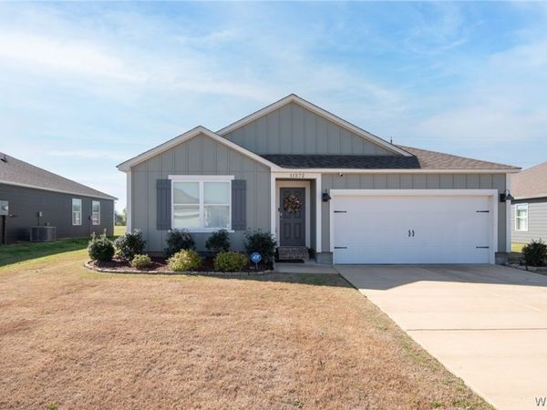 11572 Linna Lane, Moundville, AL 35474