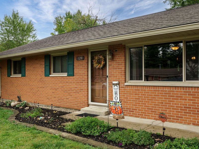 120 Windmere Drive, Troy, OH 45373 Photo 4