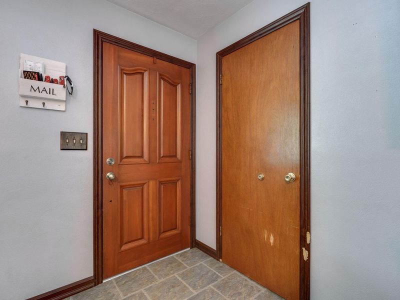 120 Windmere Drive, Troy, OH 45373 Photo 6