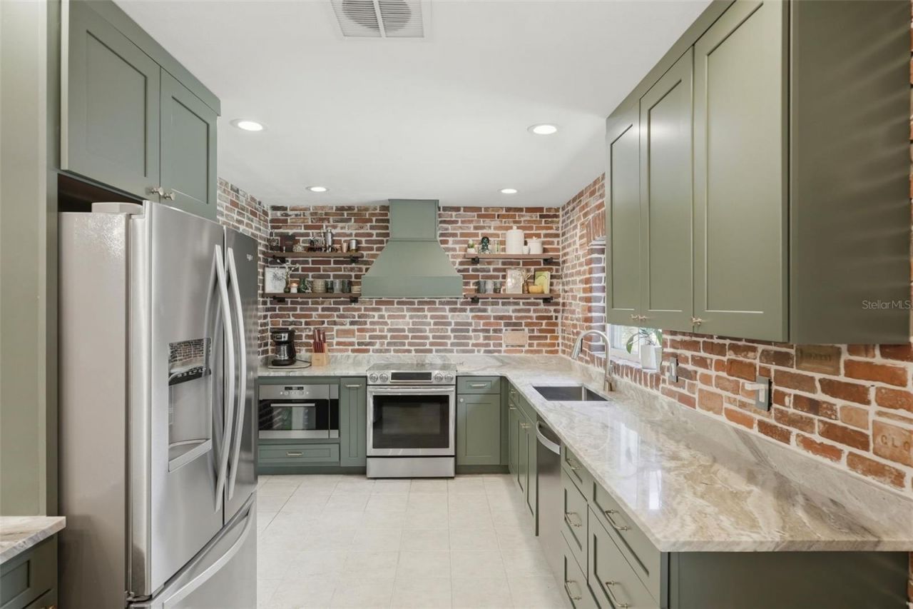 1837 Carlton Drive, Clearwater, FL 33759 Photo