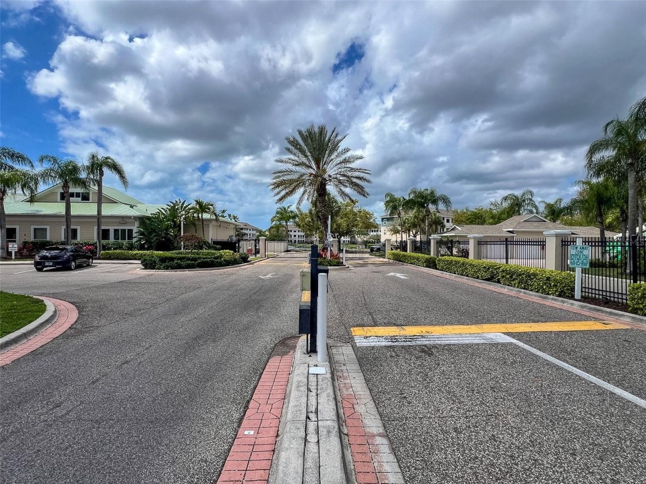 4802 51st Street W, Unit 1014, Bradenton, FL 34210 Photo