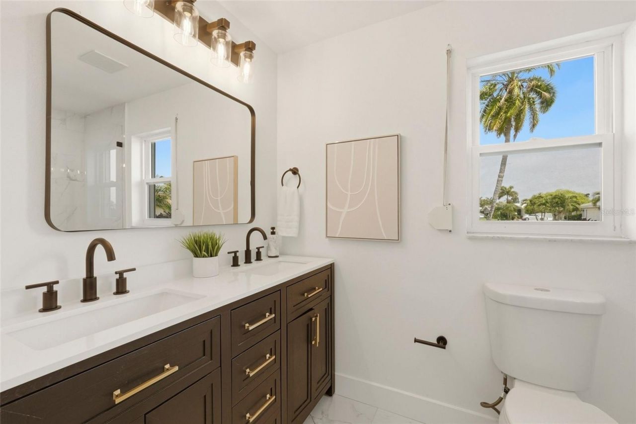 13779 Pinecrest Drive, Largo, FL 33774 Photo