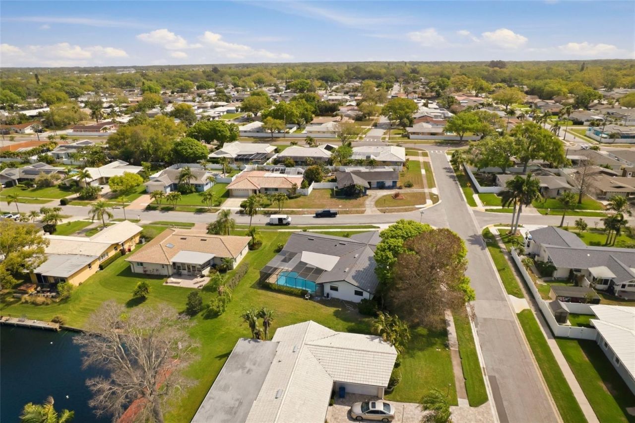 13779 Pinecrest Drive, Largo, FL 33774 Photo