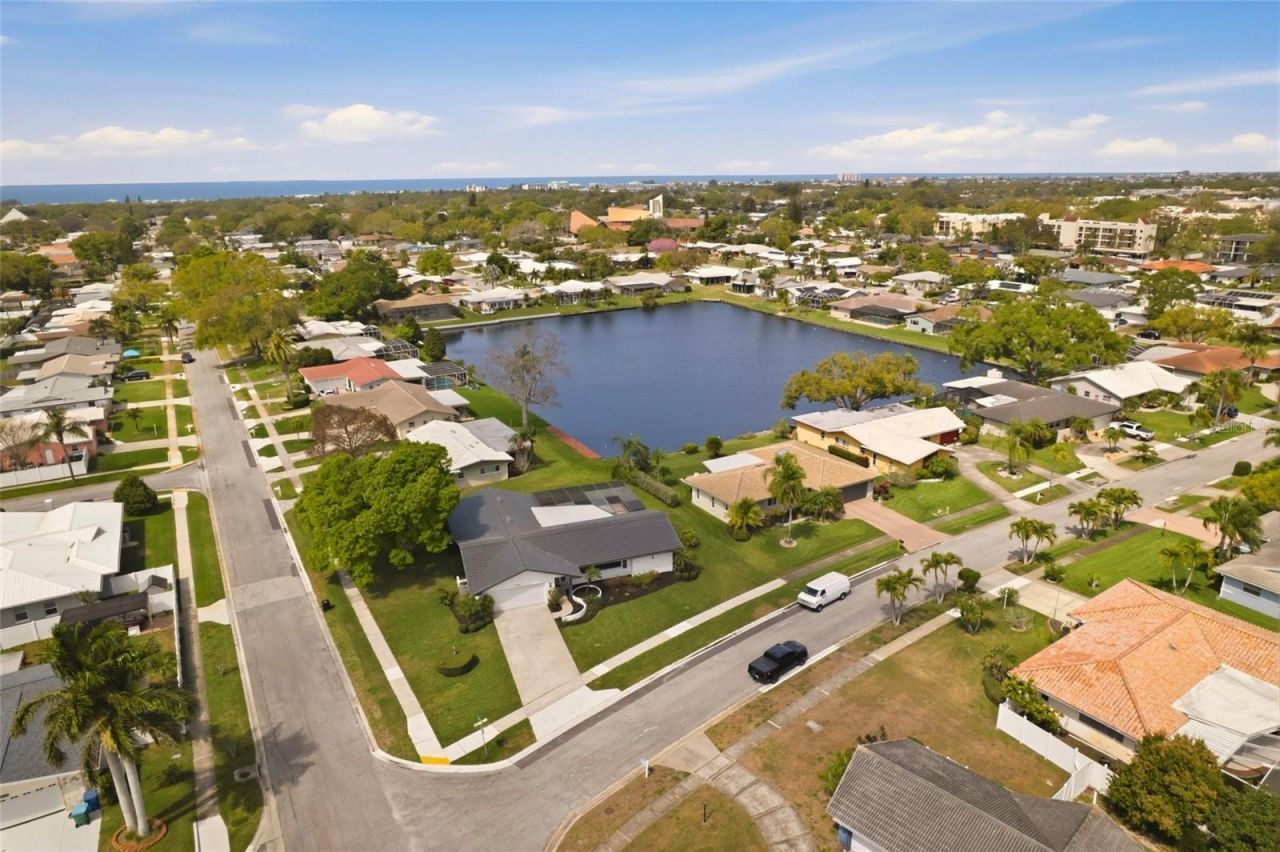 13779 Pinecrest Drive, Largo, FL 33774 Photo