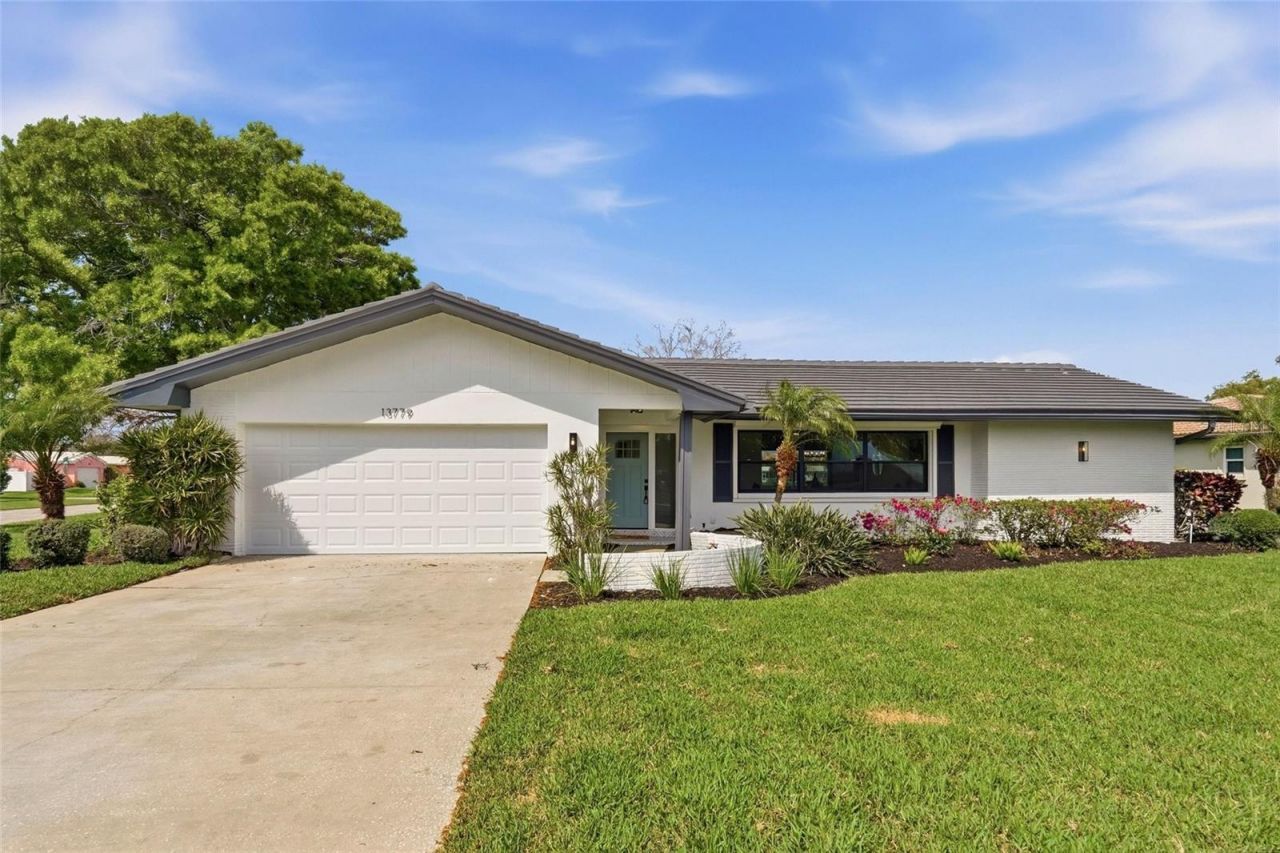 13779 Pinecrest Drive, Largo, FL 33774 Photo