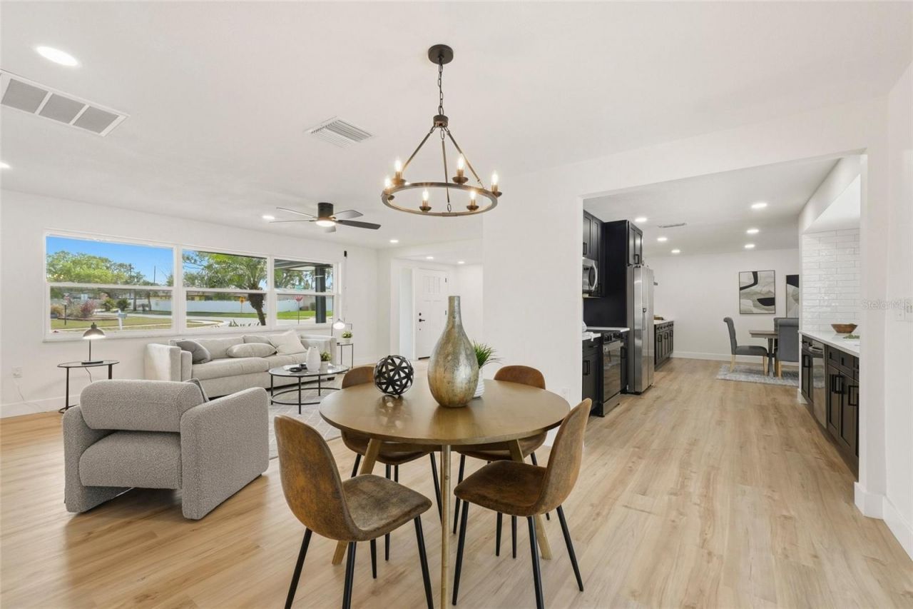 13779 Pinecrest Drive, Largo, FL 33774 Photo