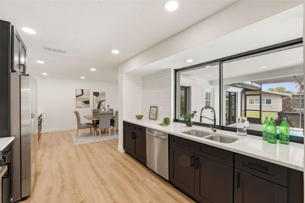 13779 Pinecrest Drive, Largo, FL 33774 Photo