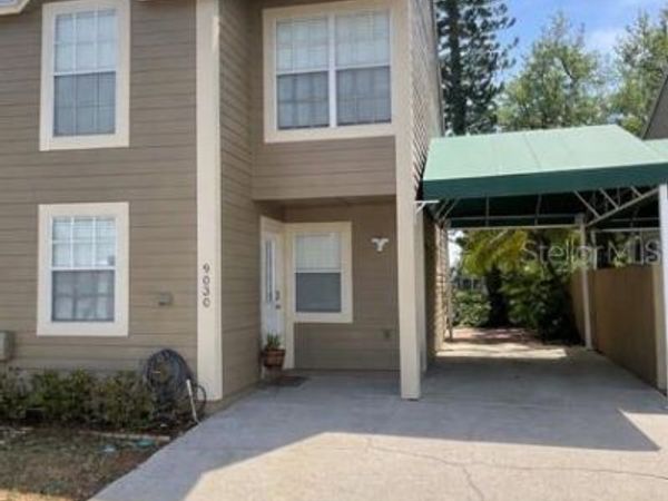 9030 LAKE PLACE LANE , TAMPA, FL 33634