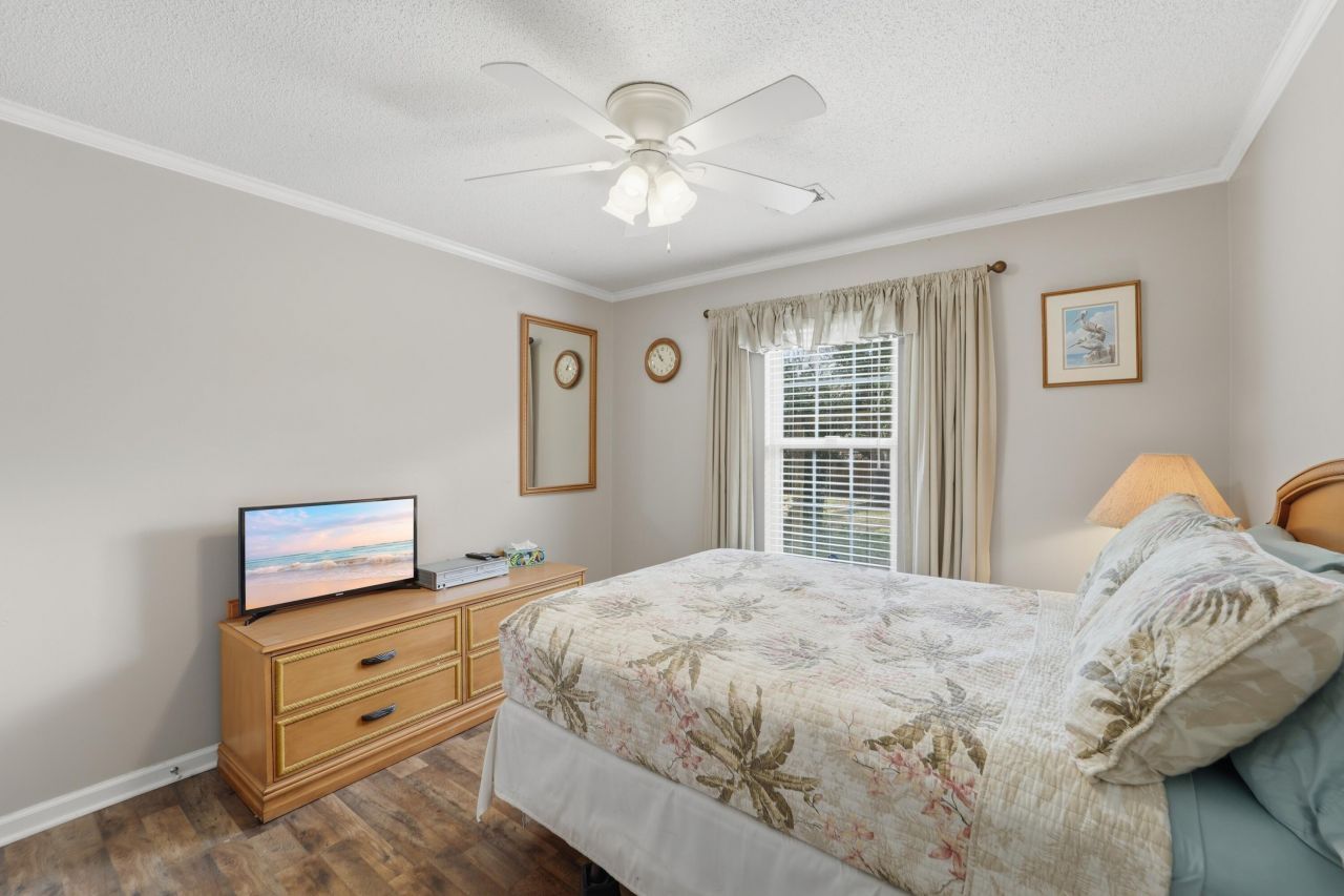 1315 Camp Road Photo 27