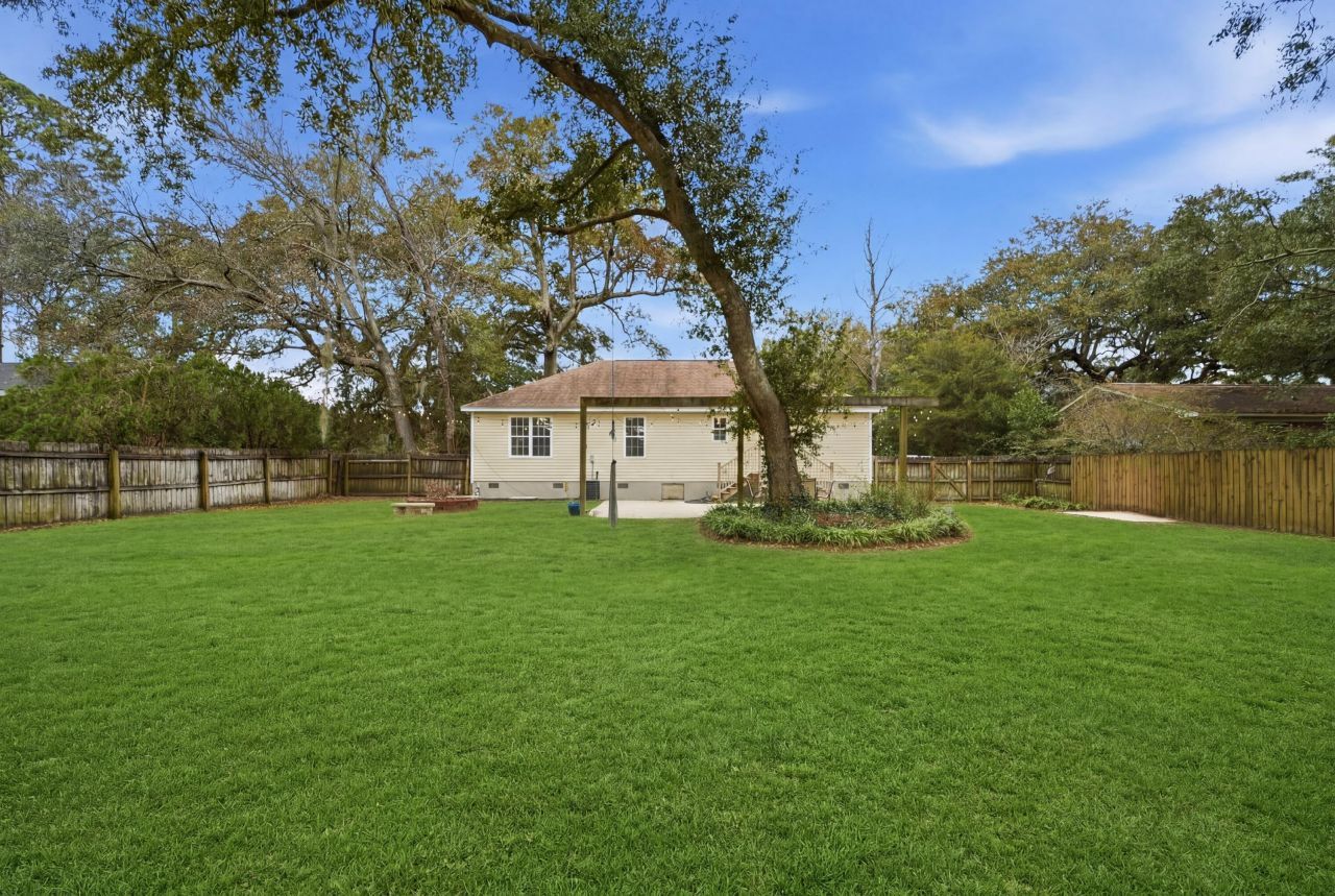 1315 Camp Road Photo 31