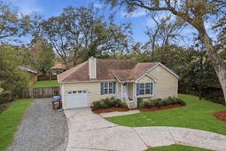 1315 Camp Road photo 4