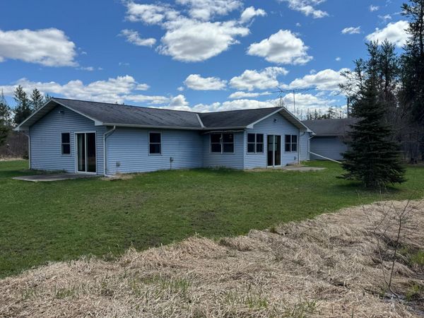 45293 Oak Leaf Road, Sturgeon Lake, MN 55783