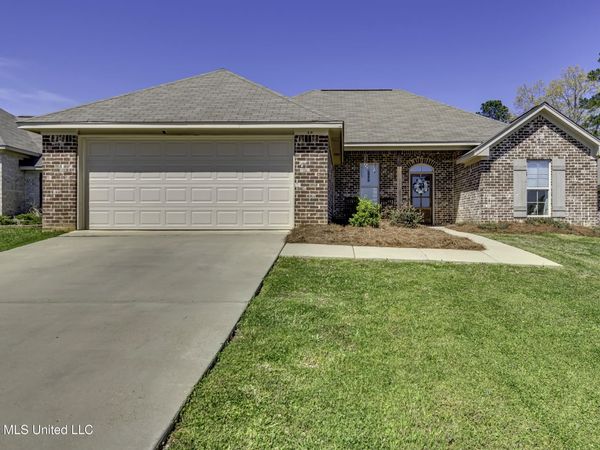919 Filmore Drive, Brandon, MS 39042