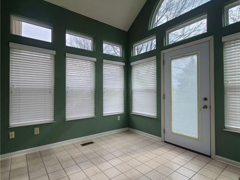 1364 Yankee Vineyards, Washington Township, OH 45458 Photo 17