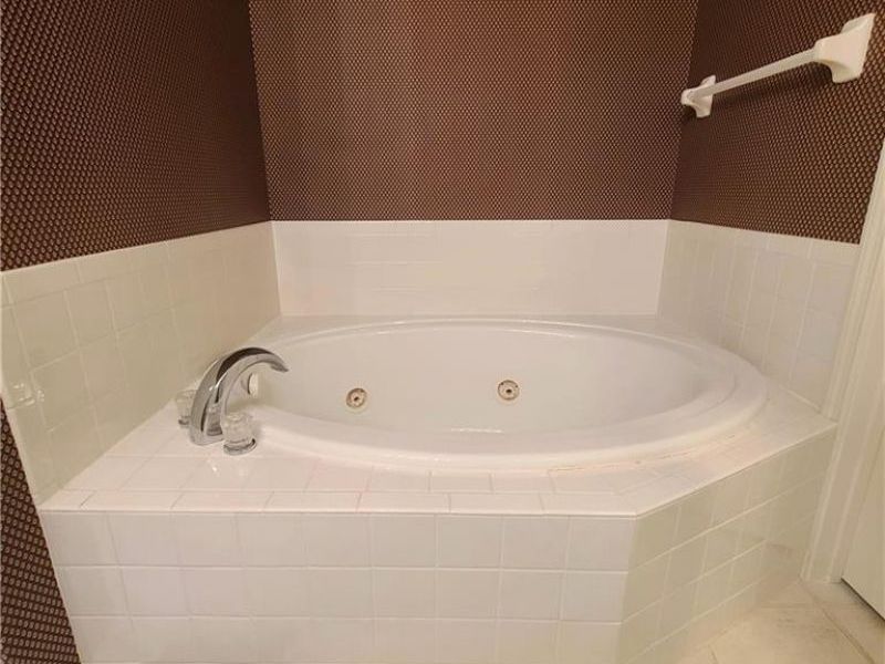 1364 Yankee Vineyards, Washington Township, OH 45458 Photo 24