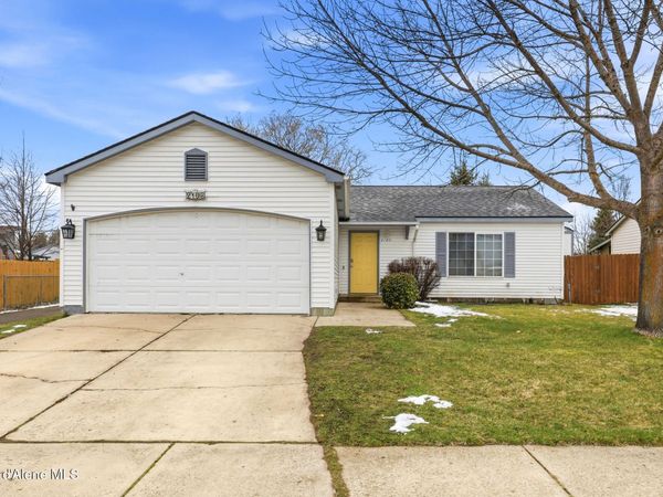 2103 N Mackenzie DR , Post Falls, ID 83854