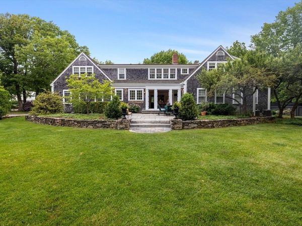 39 Bay Pond Rd, Duxbury, MA 02332
