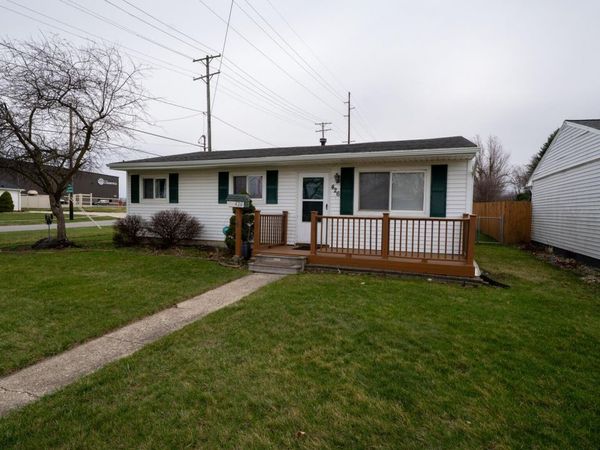 426 Moore Avenue , Bellevue, OH 44811