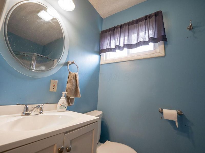 426 Moore Avenue , Bellevue, OH 44811 Photo 17