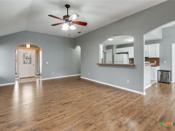 5 Dogwood Drive, Wimberley, TX 78676