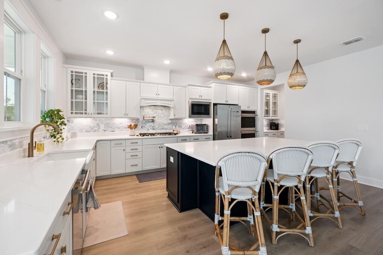 1684 Farmers Way Photo 18