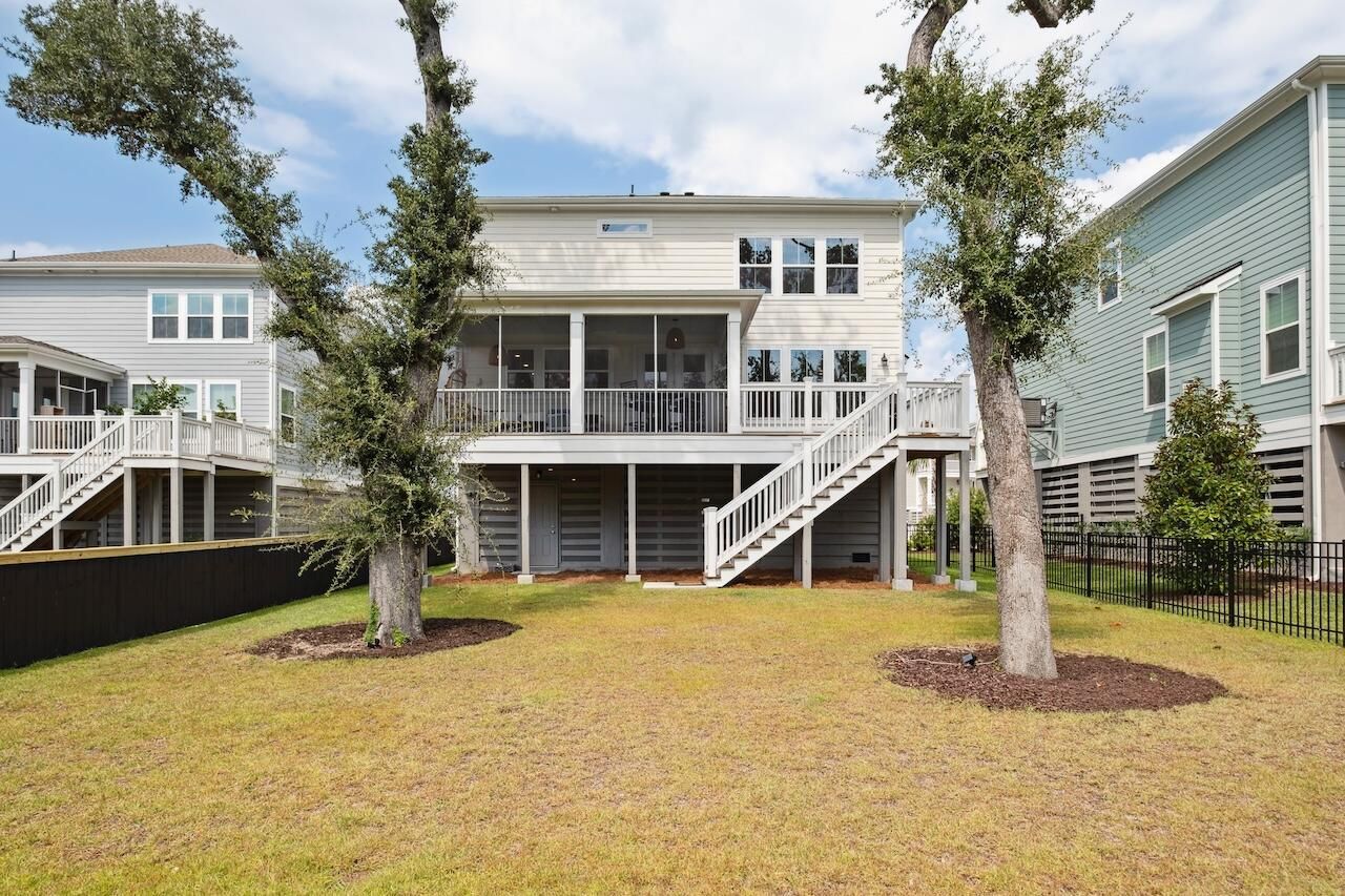 1684 Farmers Way Photo 42
