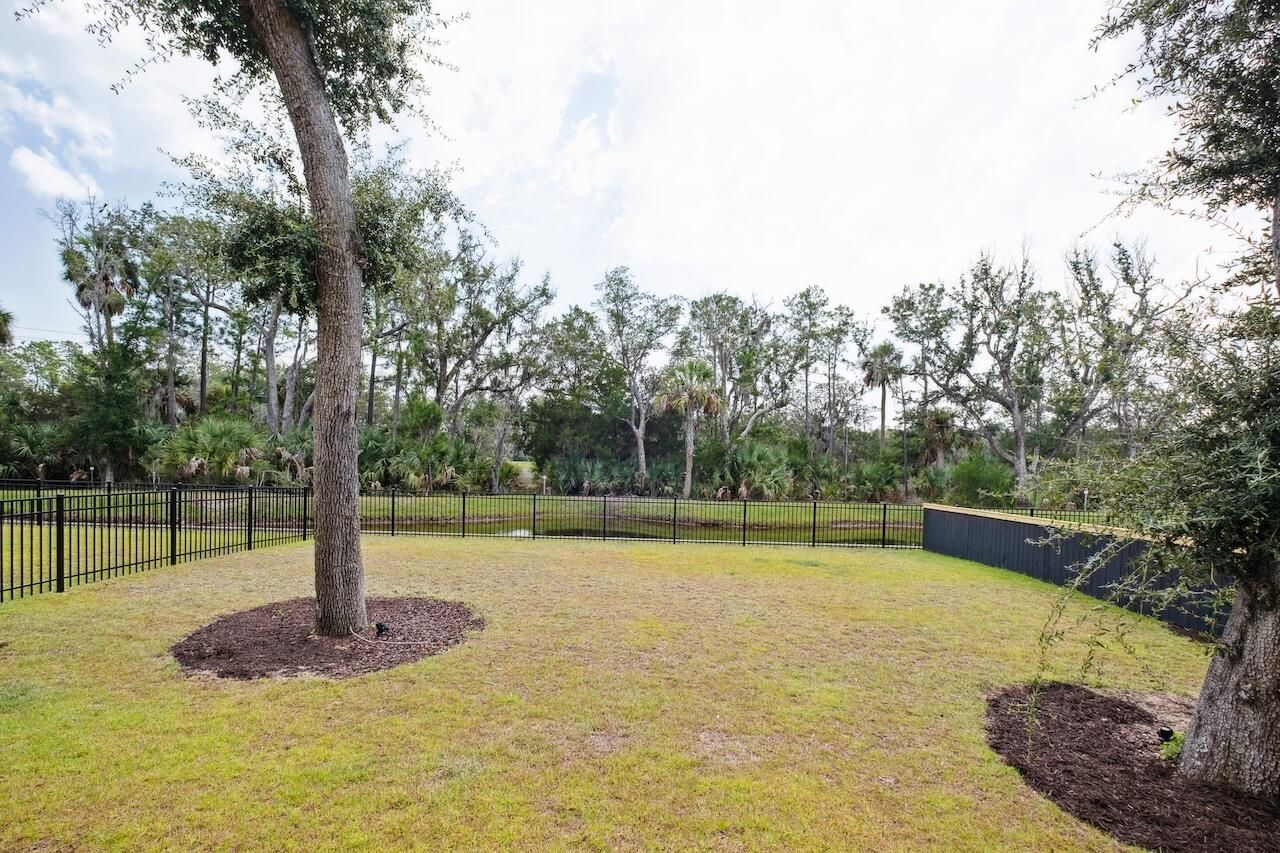 1684 Farmers Way Photo 44